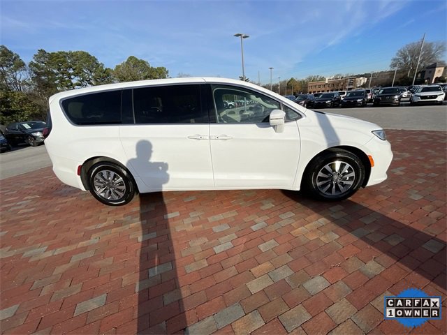 Used 2022 Chrysler Pacifica Touring-L image 37