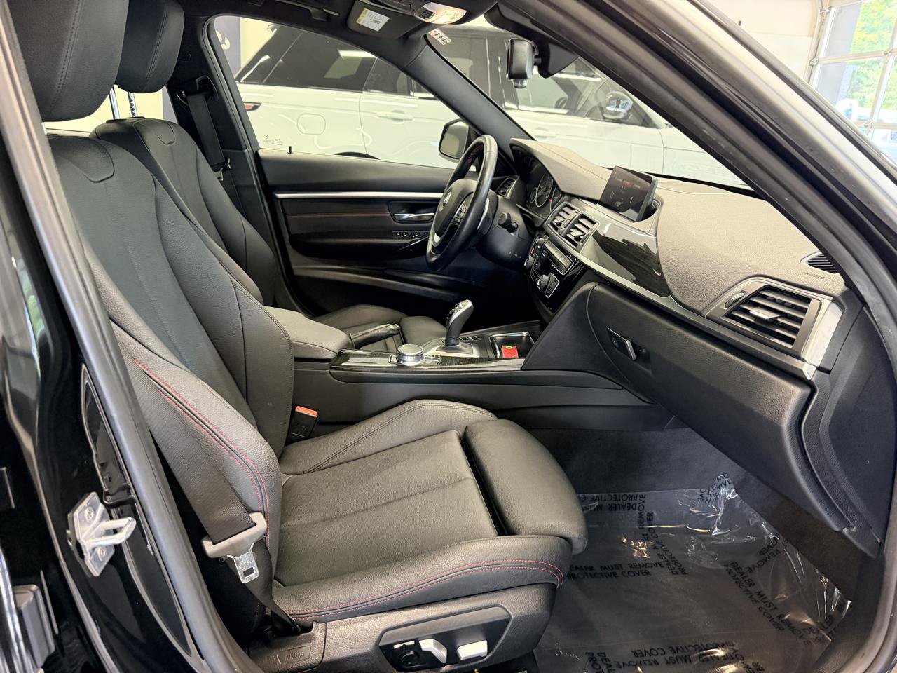 Used 2018 BMW 330i Sedan RWD image 21
