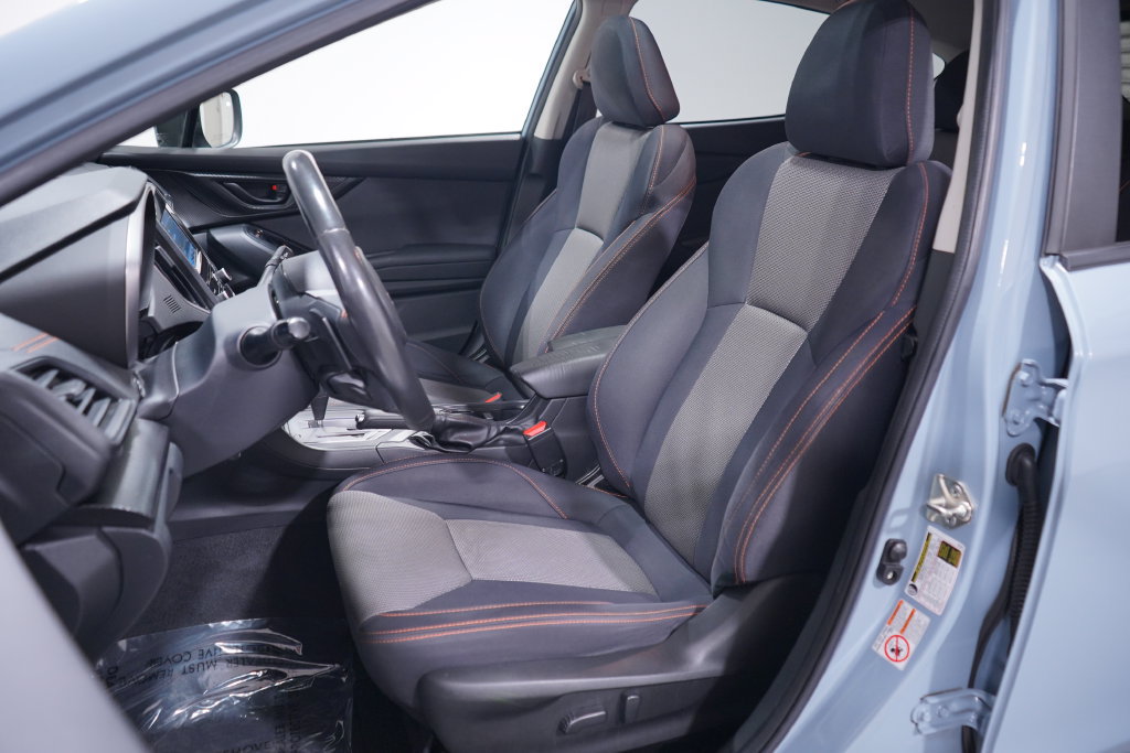 Used 2020 Subaru Crosstrek 2.0i Premium w/ Moonroof Package 2 AWD/4WD image 7