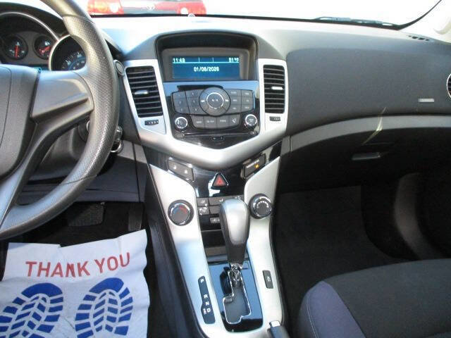 Used 2014 Chevrolet Cruze LT FWD image 34