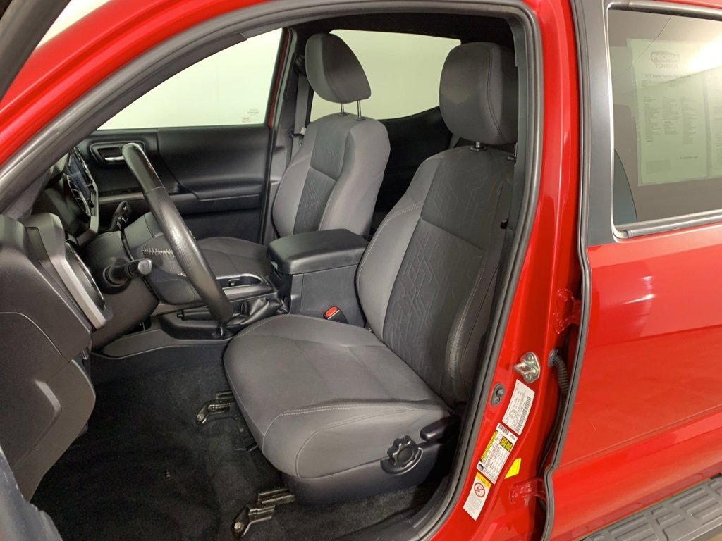 Used 2019 Toyota Tacoma TRD Sport image 27