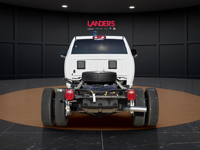 New 2026 RAM 5500 Tradesman AWD/4WD image 3