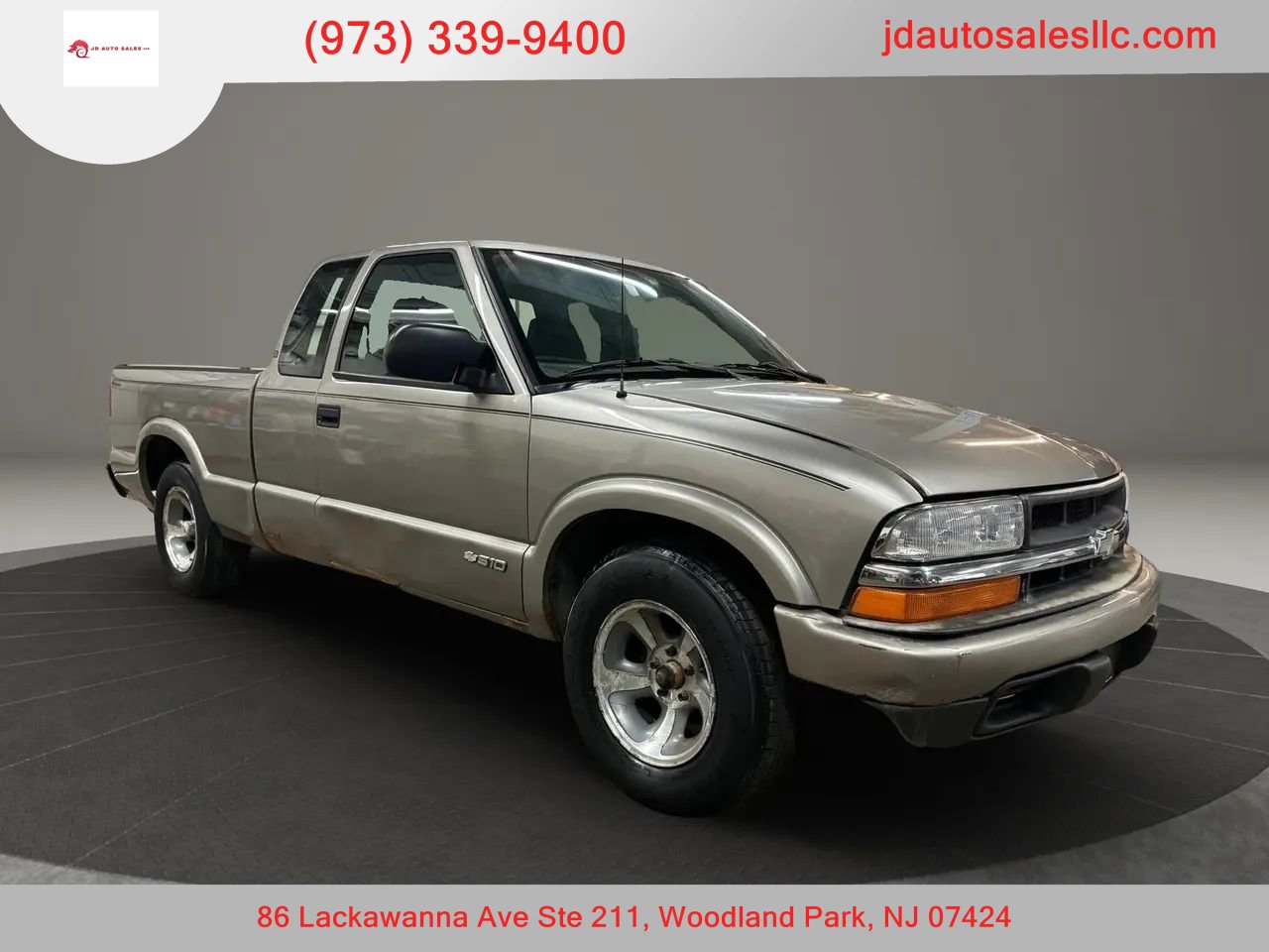 Used 2003 Chevrolet S10 Pickup LS RWD image 1