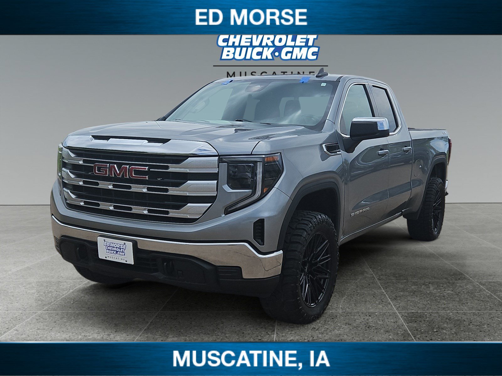 Used 2023 GMC Sierra 1500 SLE w/ Enhanced Capability Package AWD/4WD image 1
