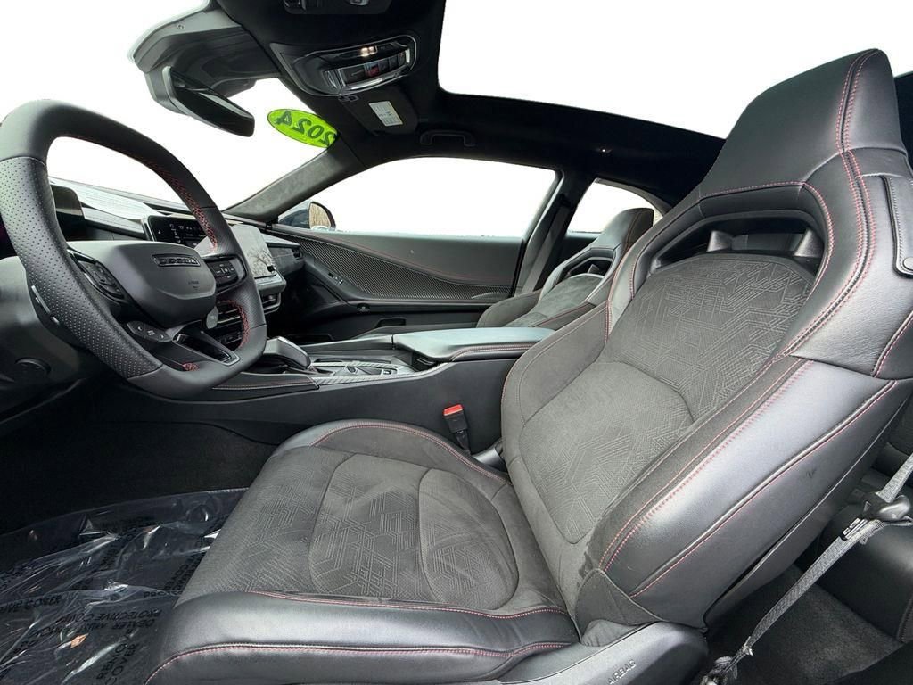 Used 2024 Dodge Charger R/T Scat Pack w/ Plus Group image 9