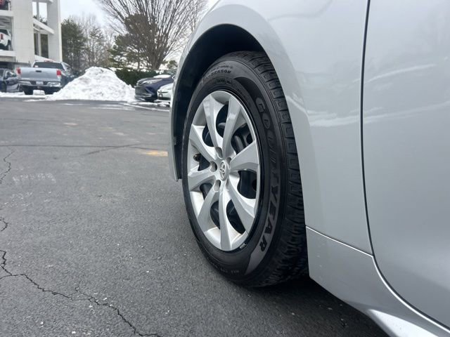 Used 2024 Toyota Corolla LE image 9