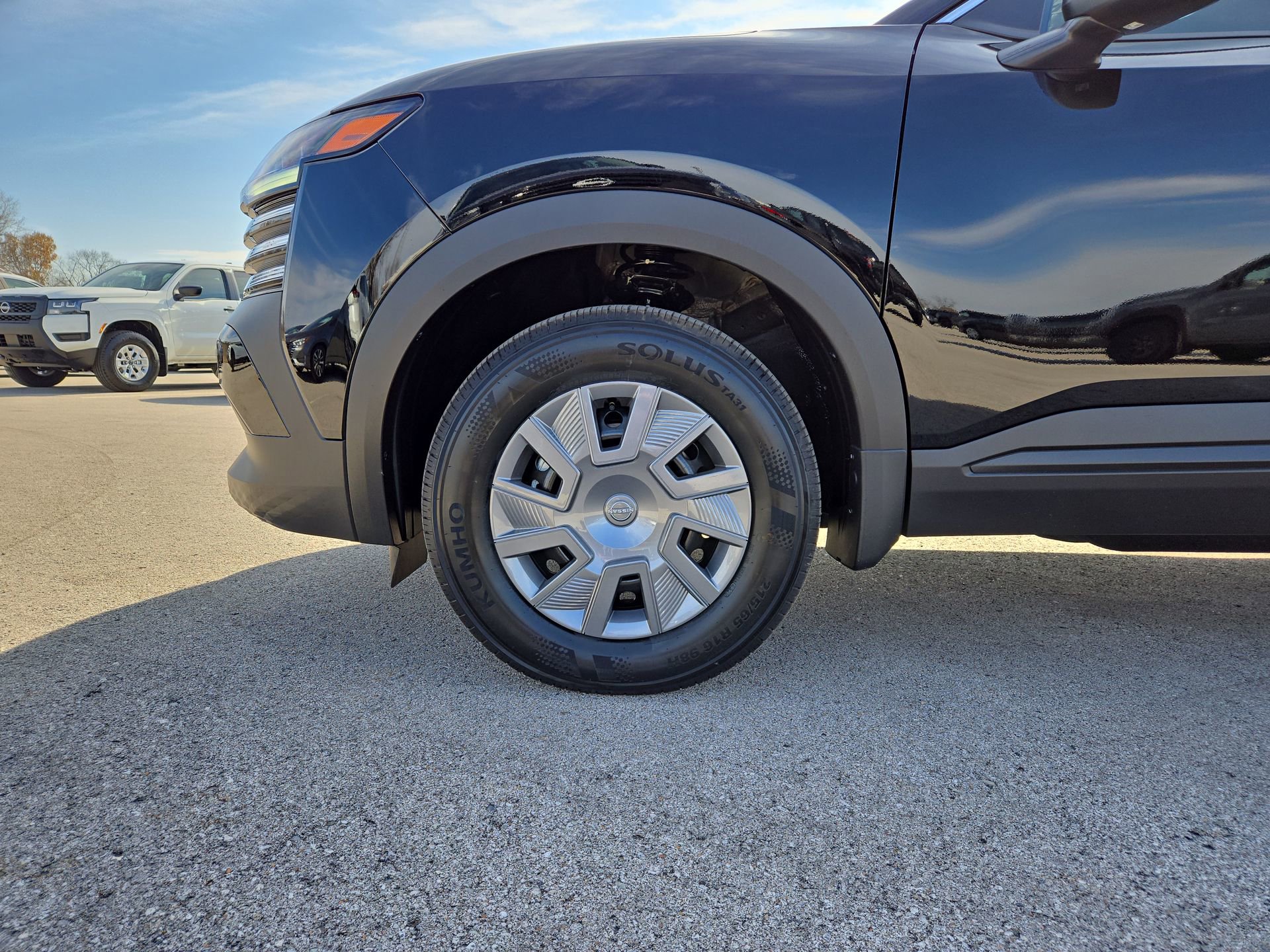 New 2026 Nissan Kicks S image 38