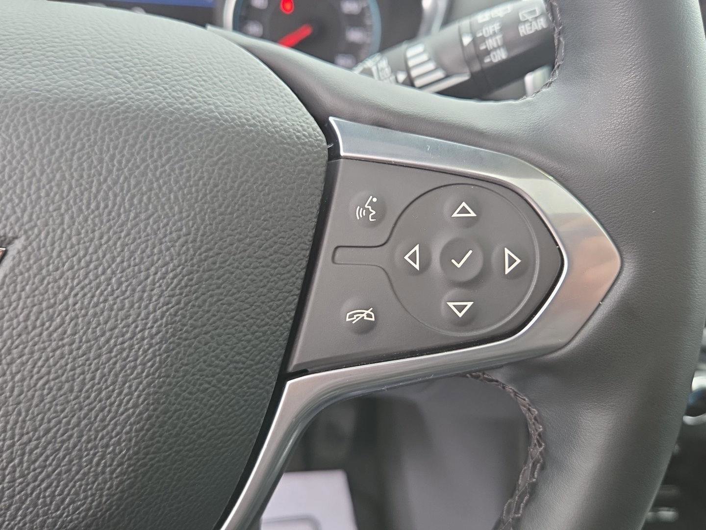 Used 2023 Chevrolet Traverse RS AWD/4WD image 26