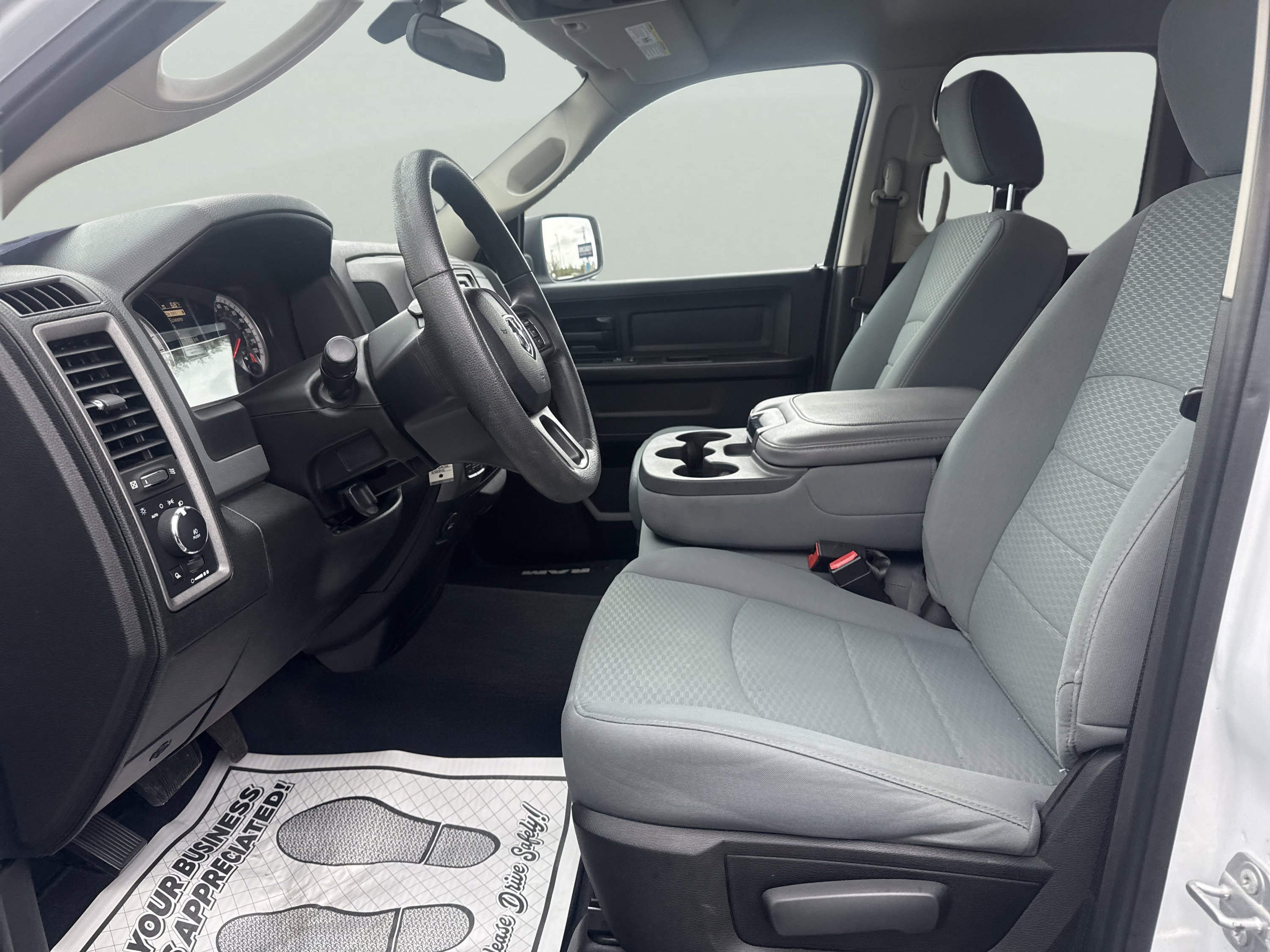 Used 2019 RAM 1500 Express AWD/4WD image 19