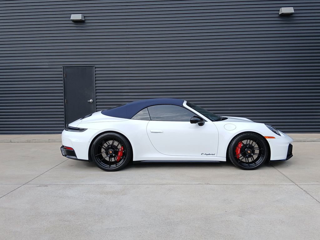 Certified 2026 Porsche 911 Carrera GTS image 6