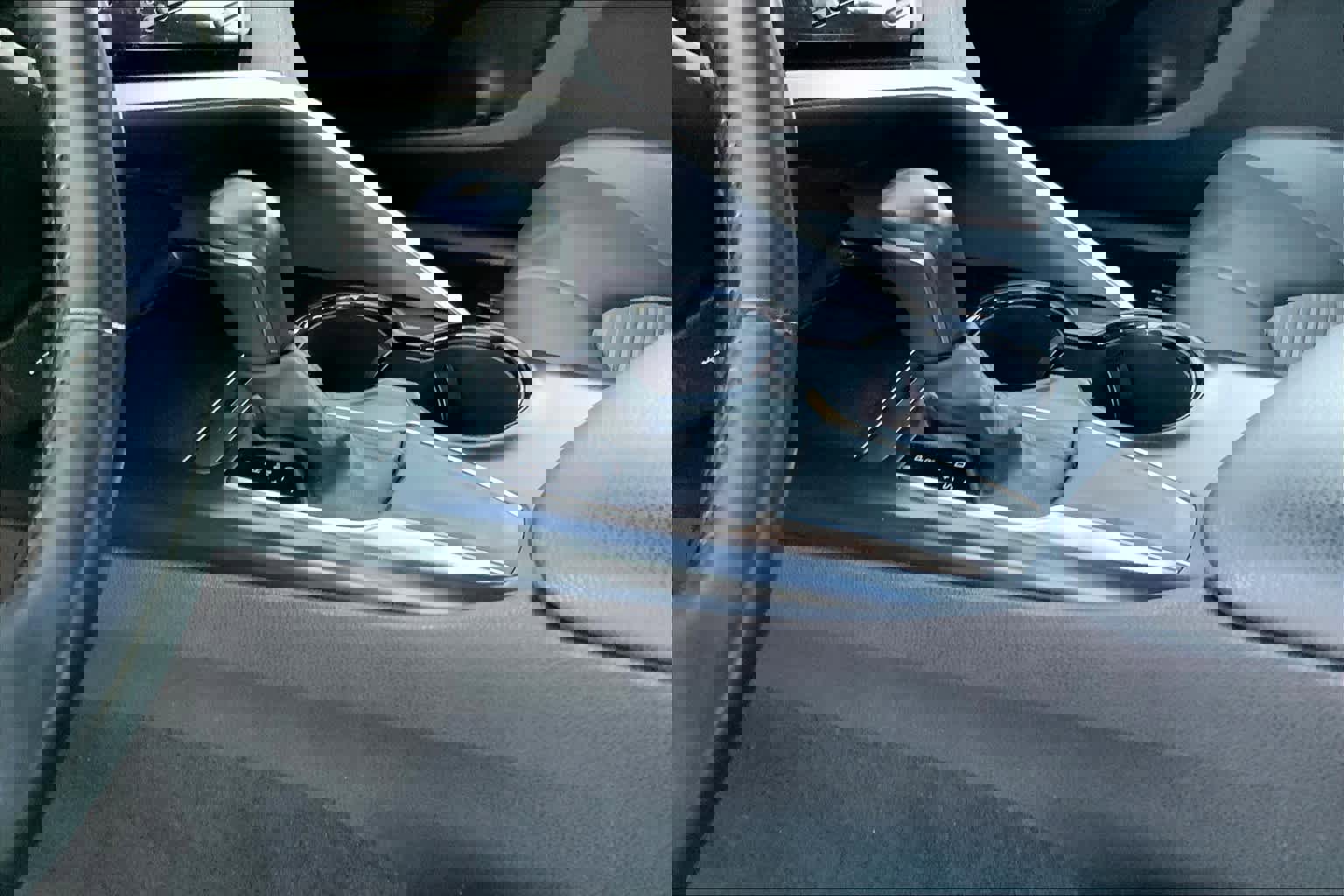 Used 2020 Toyota Camry SE image 17