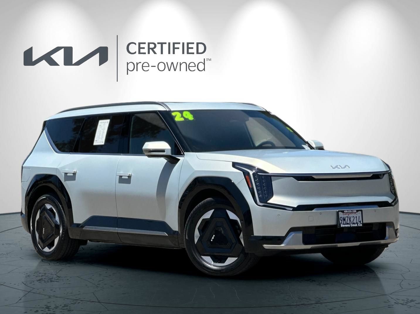 Certified 2024 Kia EV9 Land AWD/4WD image 2