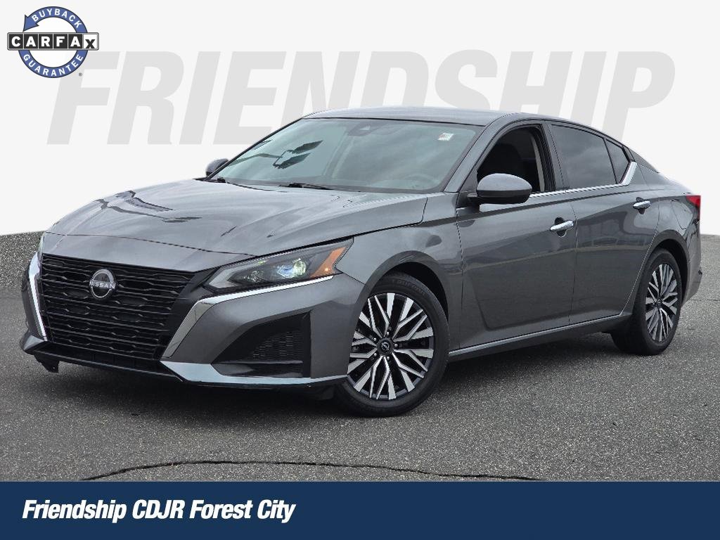 Used 2023 Nissan Altima 2.5 SV video 1