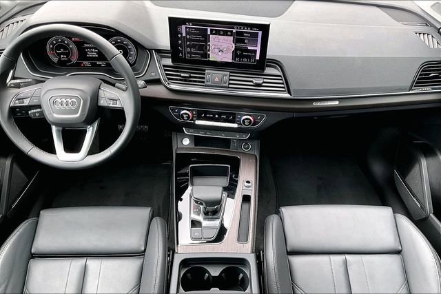 Used 2025 Audi Q5 2.0T Premium Plus w/ Premium Plus Package AWD/4WD image 15