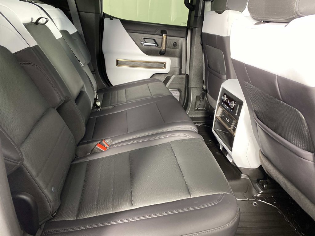Used 2025 GMC Hummer EV 3X w/ Extreme Off-Road Package AWD/4WD image 10