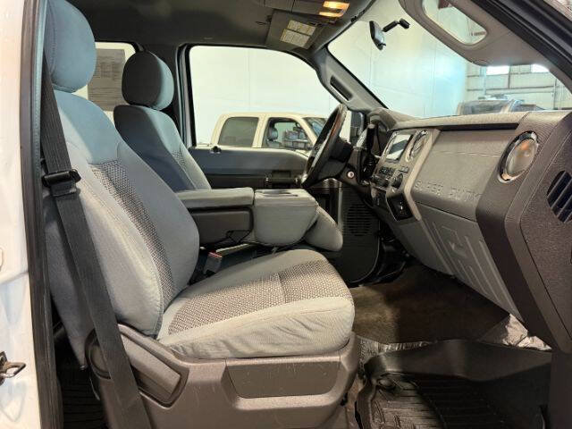 Used 2016 Ford F250 XLT AWD/4WD image 15