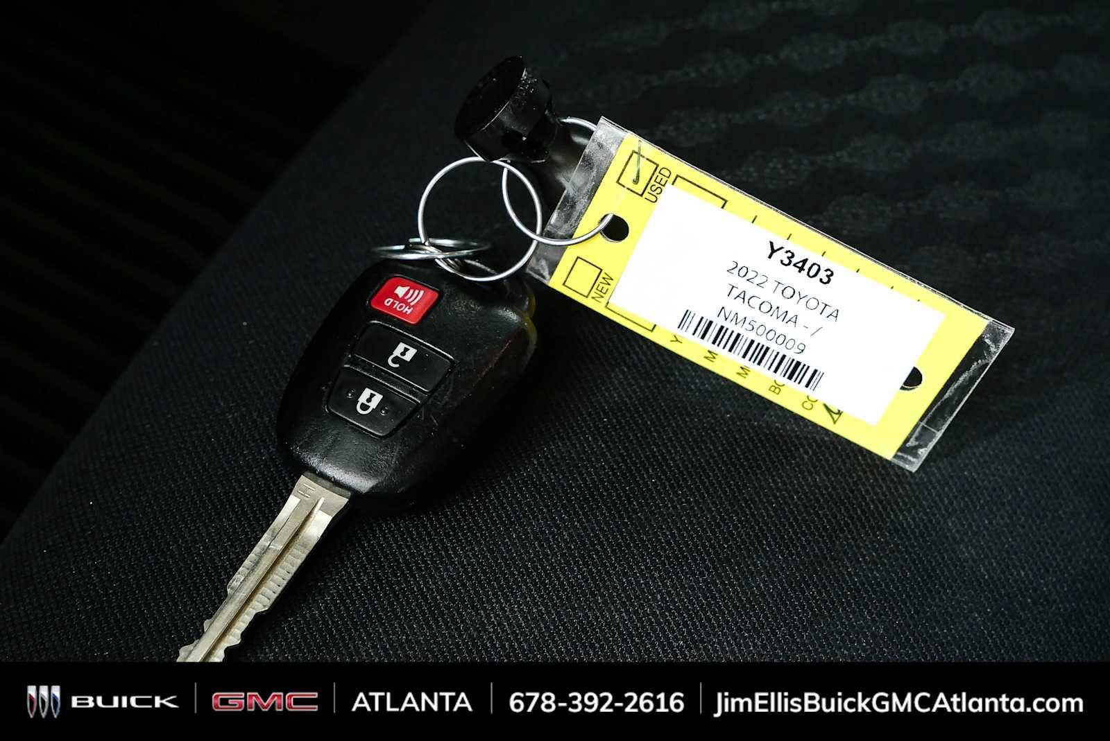 Used 2022 Toyota Tacoma SR5 AWD/4WD image 34