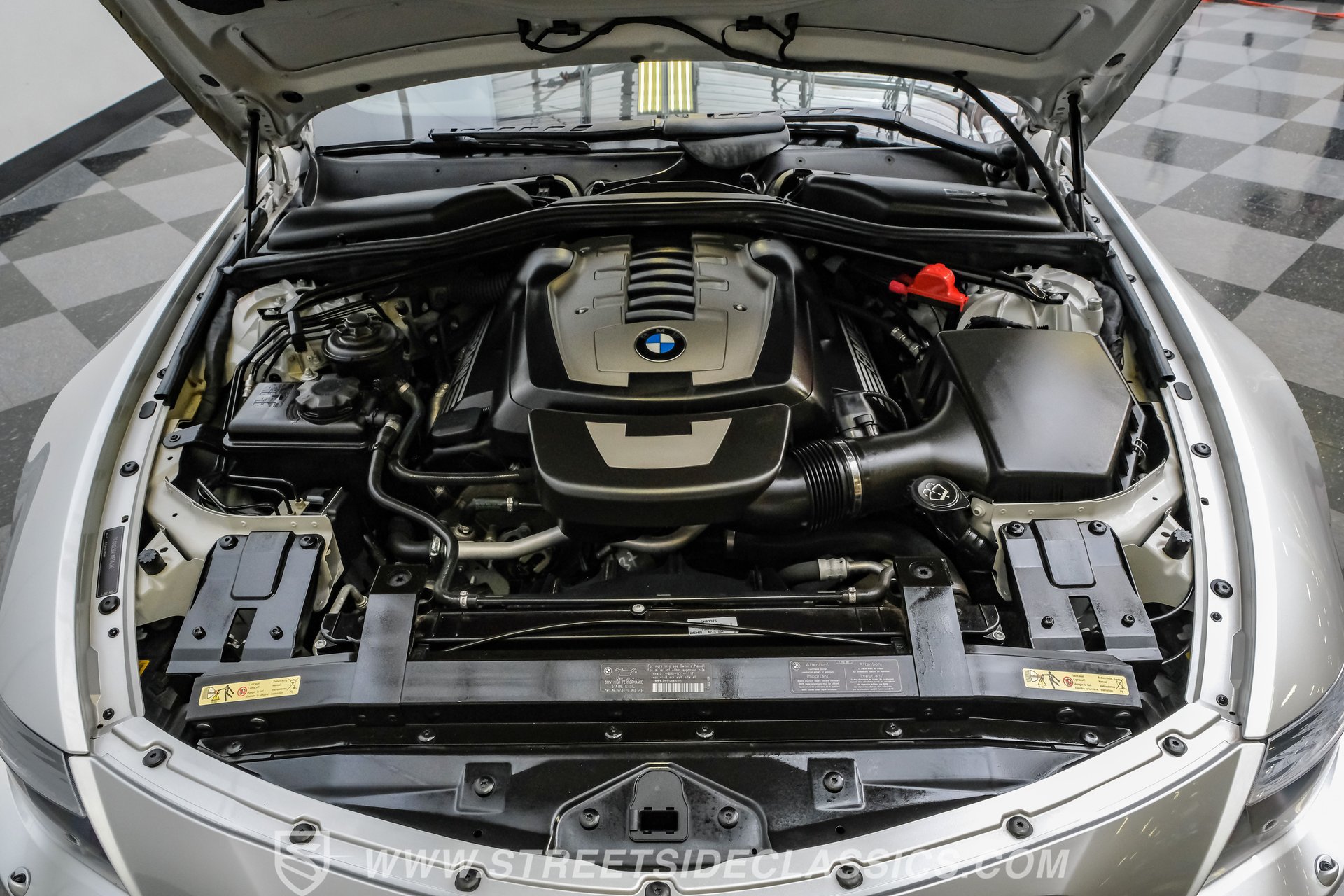 Used 2007 BMW 650i Convertible RWD image 3