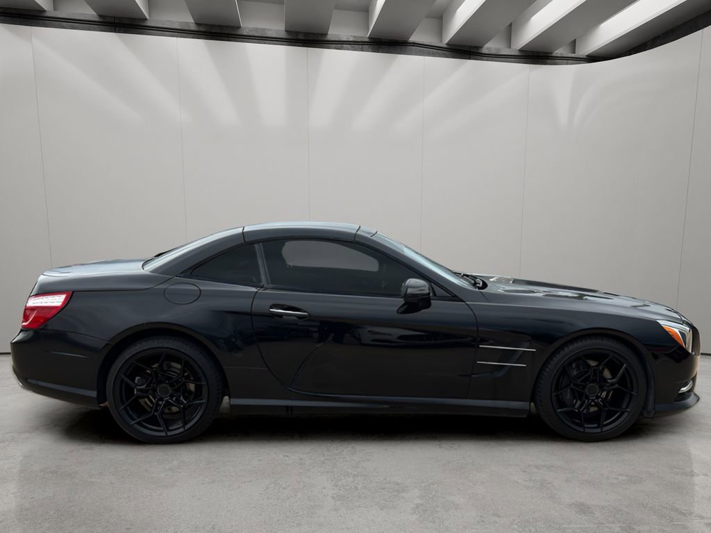 Used 2016 Mercedes-Benz SL 400 image 6
