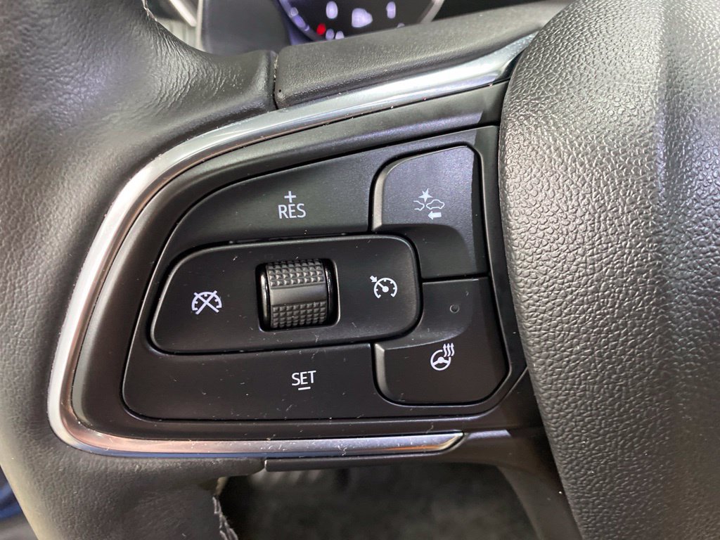 Used 2023 Buick Envision Avenir AWD/4WD image 37