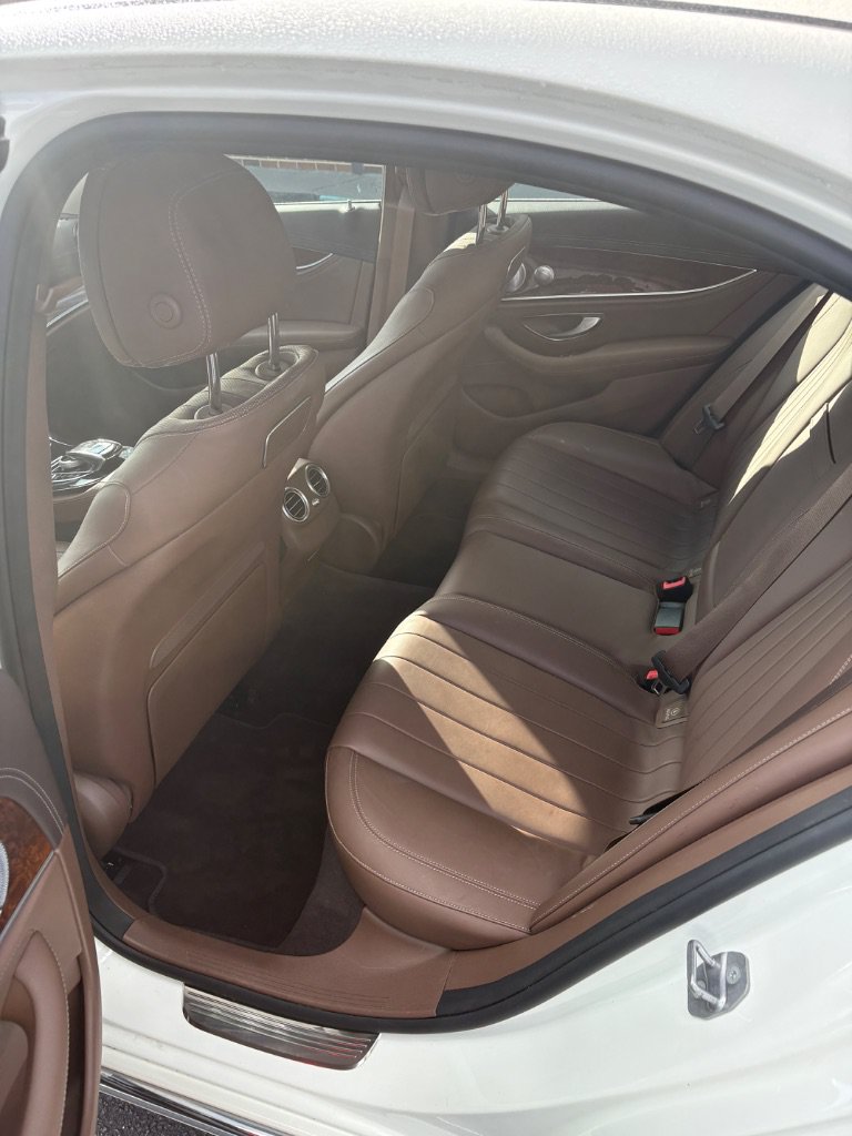 Used 2018 Mercedes-Benz E 300 image 22