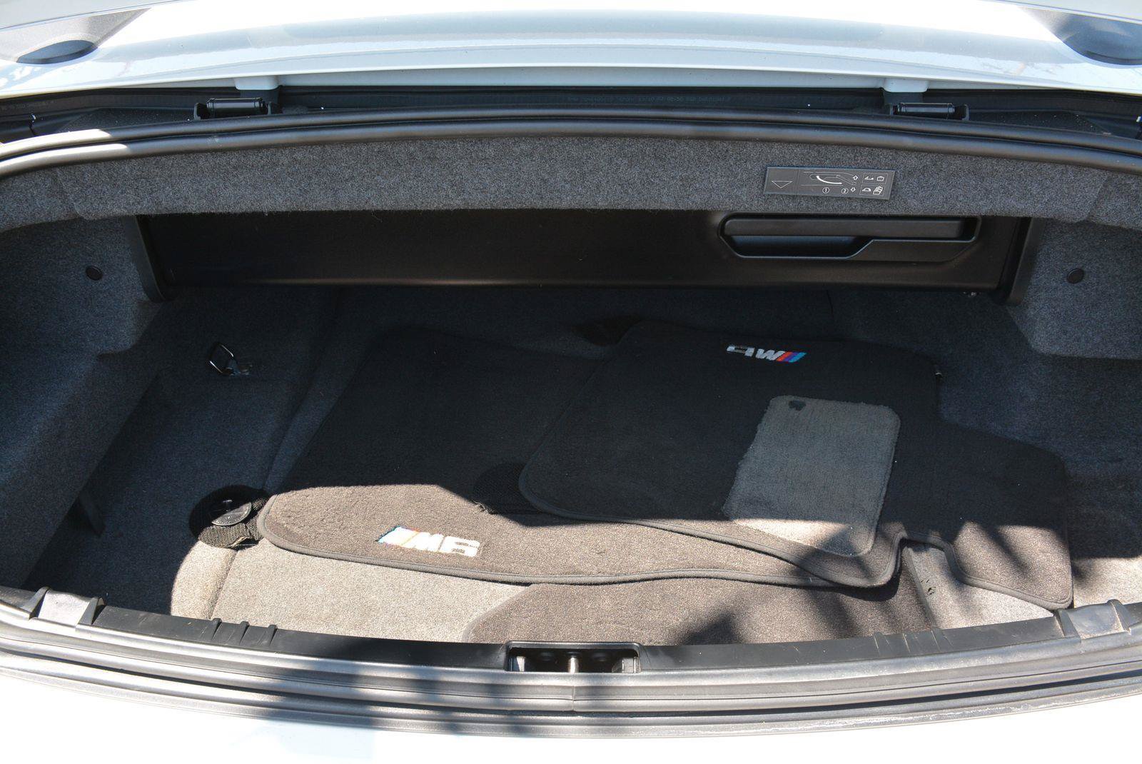 Used 2008 BMW M6 Convertible RWD image 32