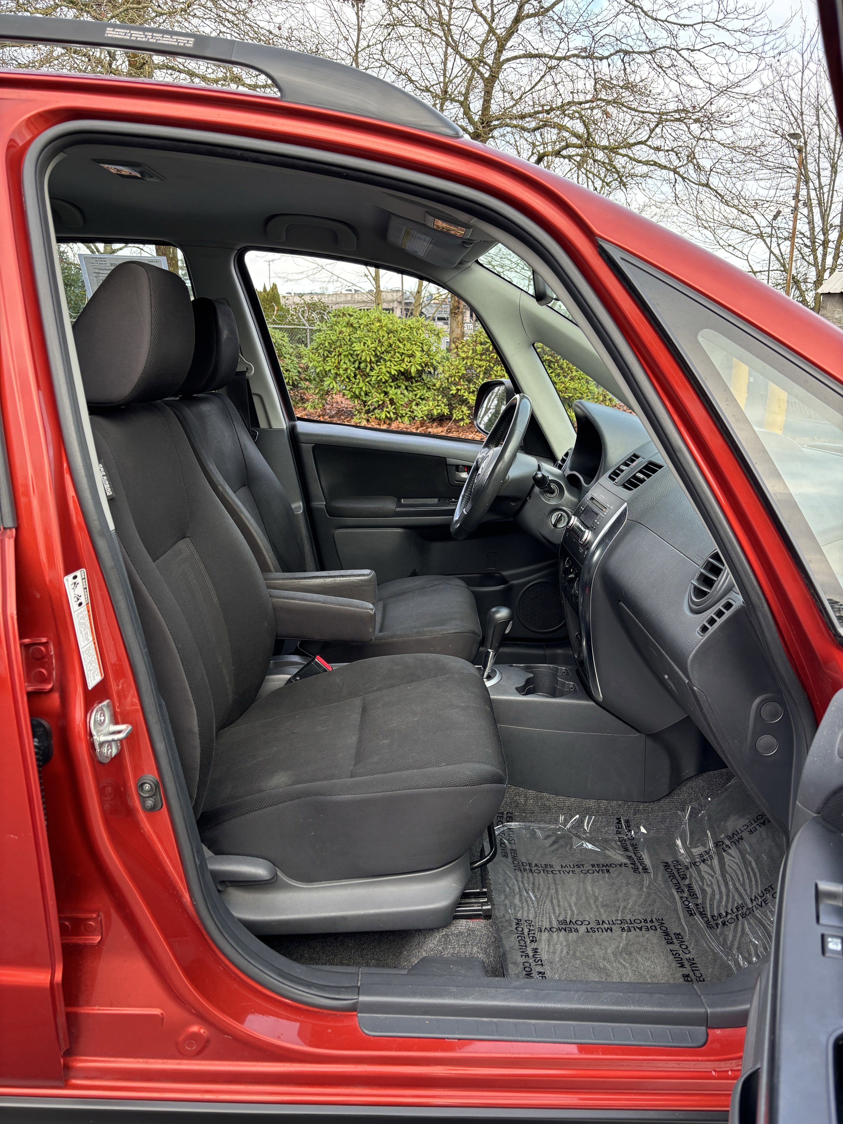 Used 2010 Suzuki SX4 AWD Hatchback image 10