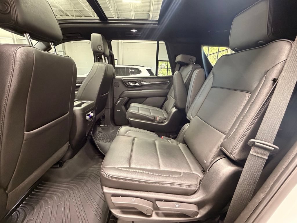 Used 2023 GMC Yukon Denali AWD/4WD image 21