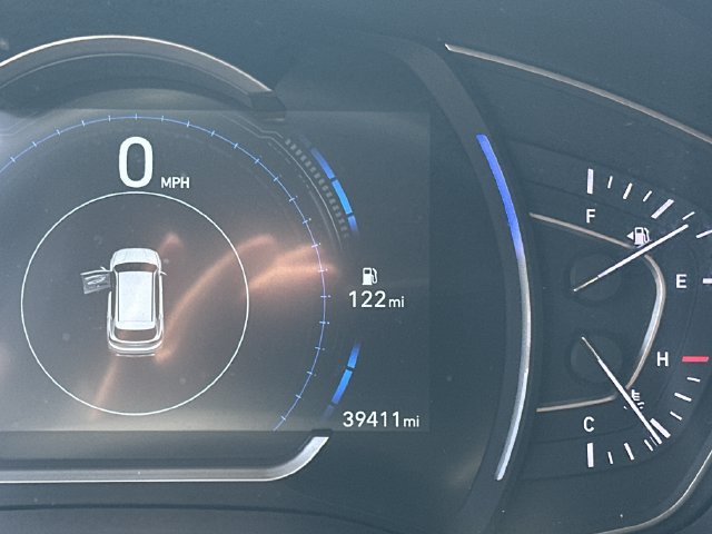 Used 2019 Hyundai Santa Fe SEL FWD image 28