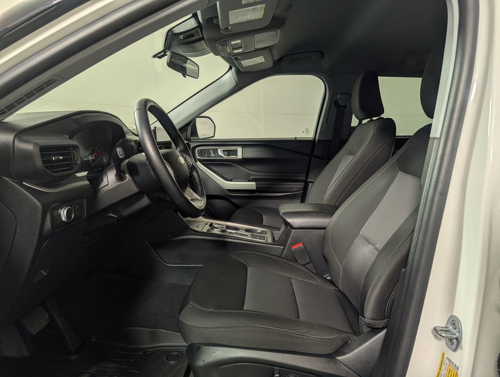 Certified 2022 Ford Explorer XLT image 10