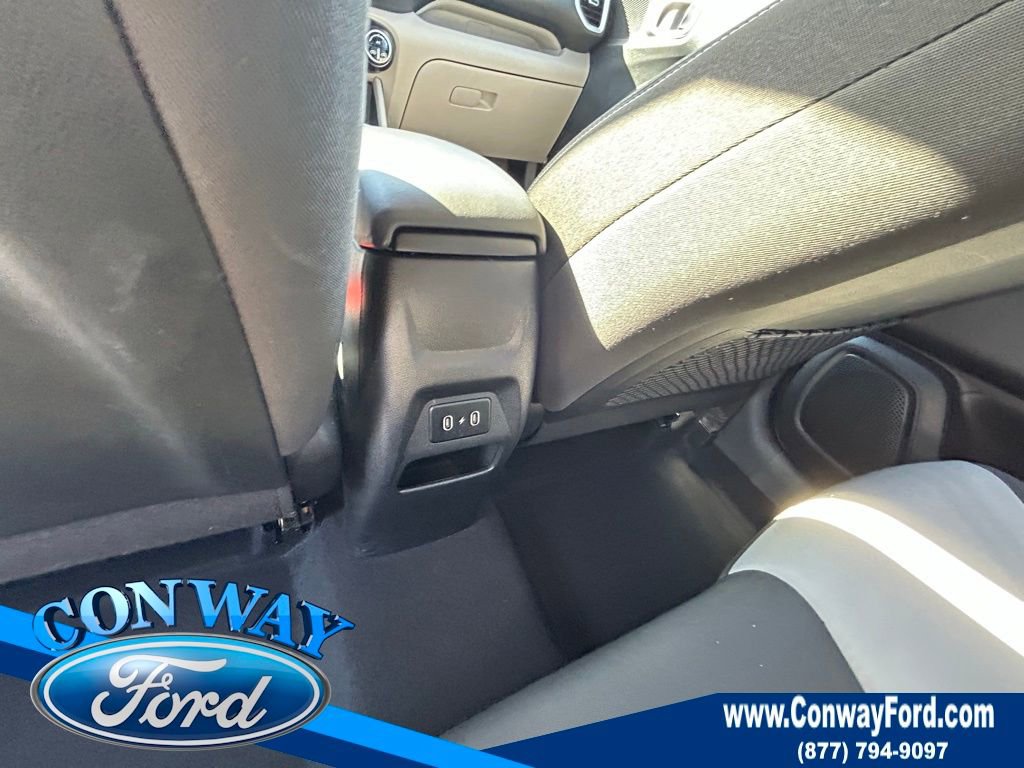 Used 2024 Hyundai Venue SEL image 18