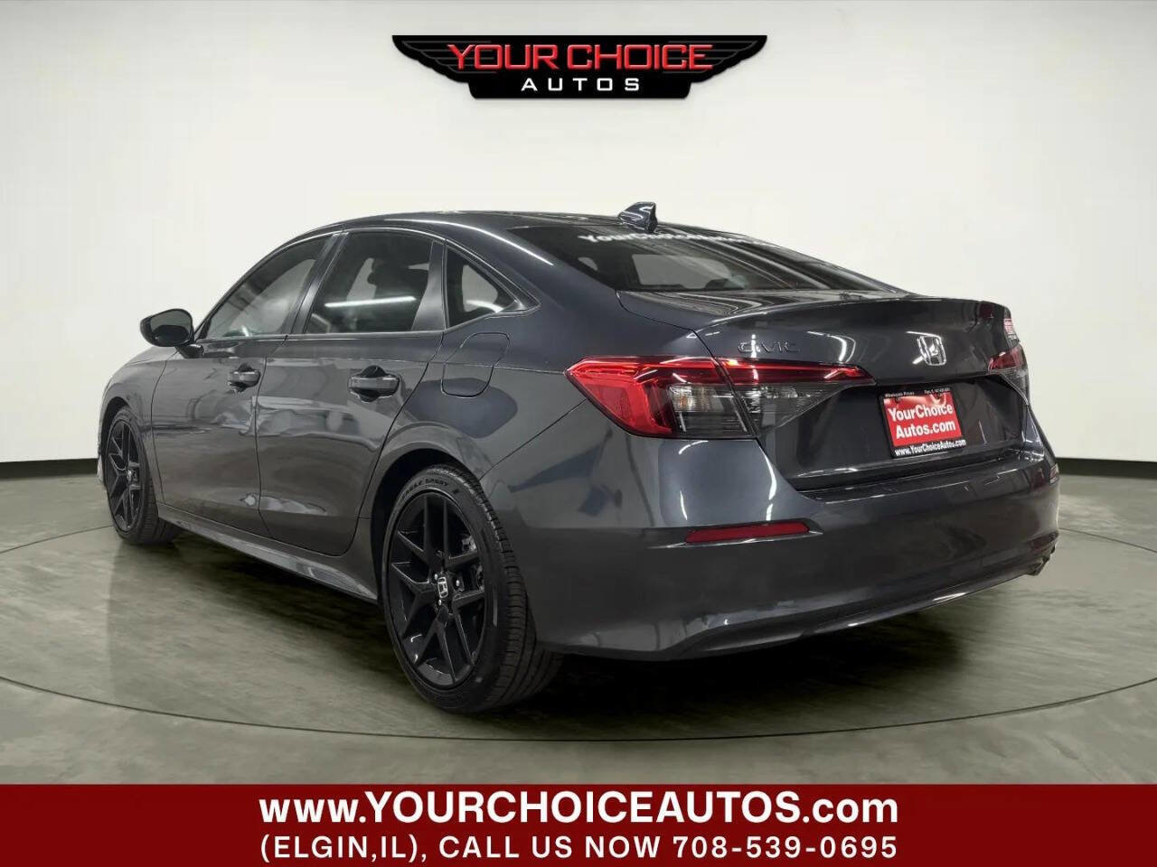 Used 2024 Honda Civic Sport image 3