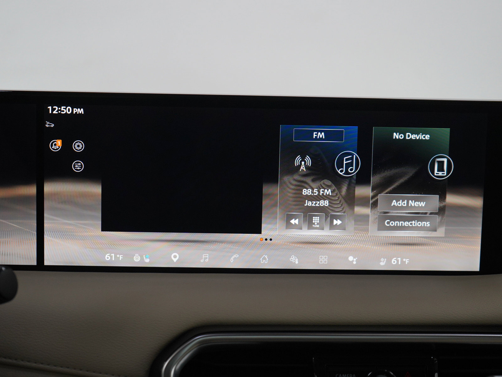 Certified 2025 Nissan Armada Platinum AWD/4WD image 16
