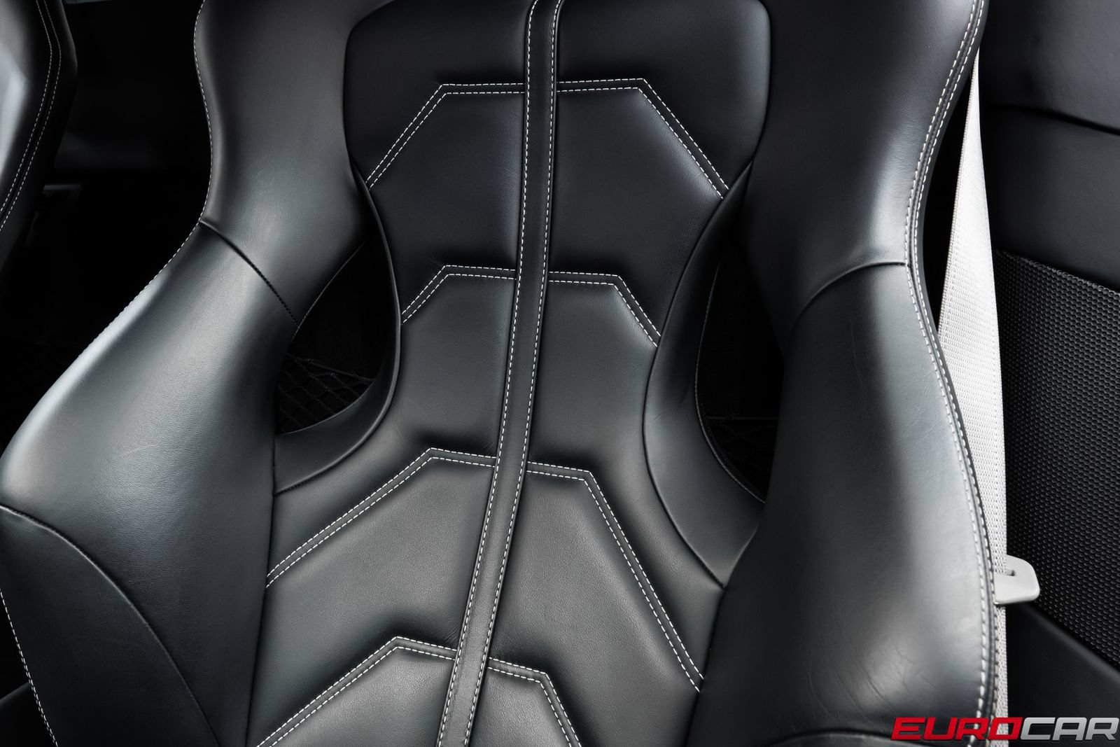 Used 2018 Ferrari 488 GTB RWD image 44