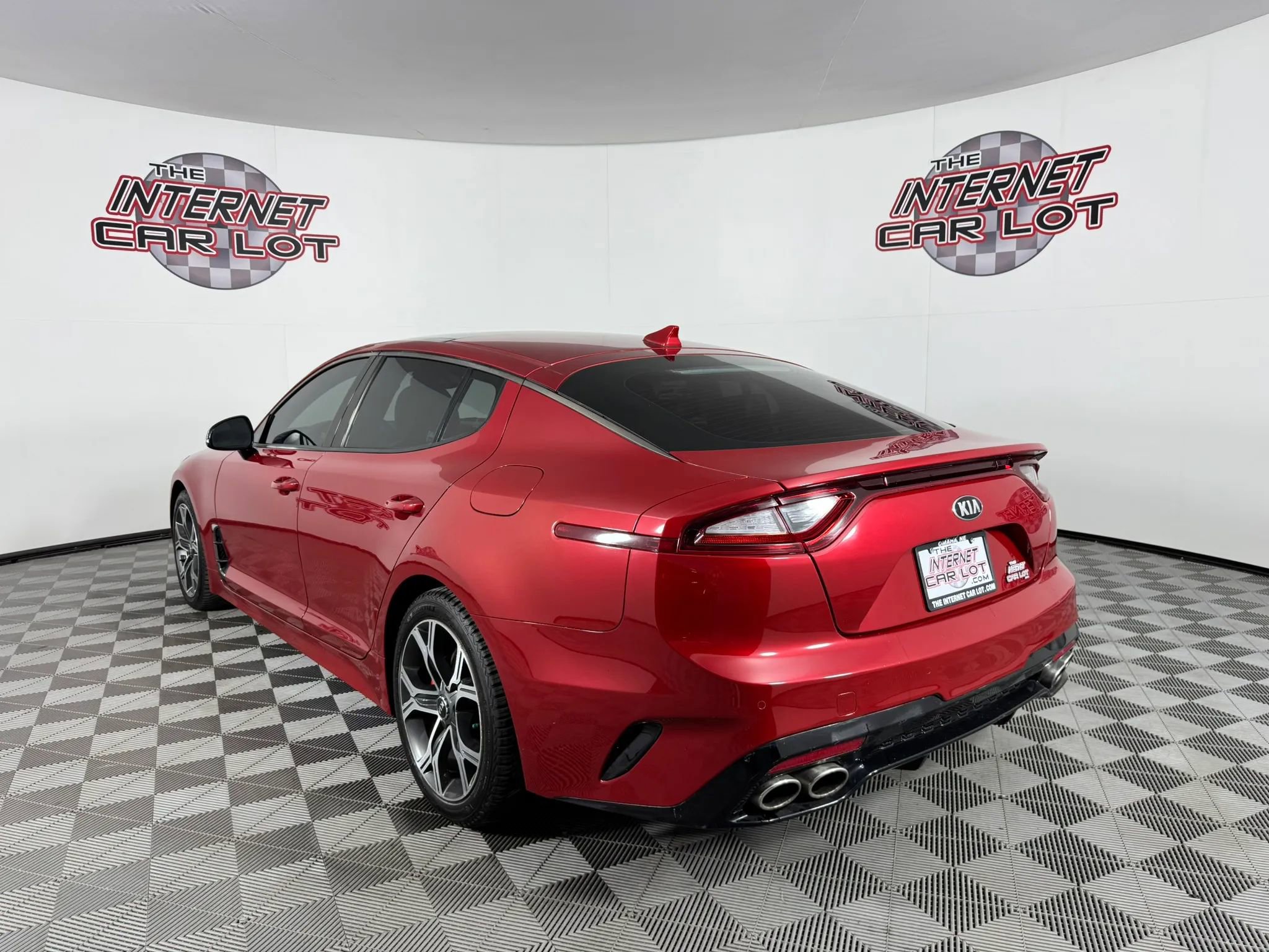 Used 2018 Kia Stinger GT2 AWD/4WD image 5