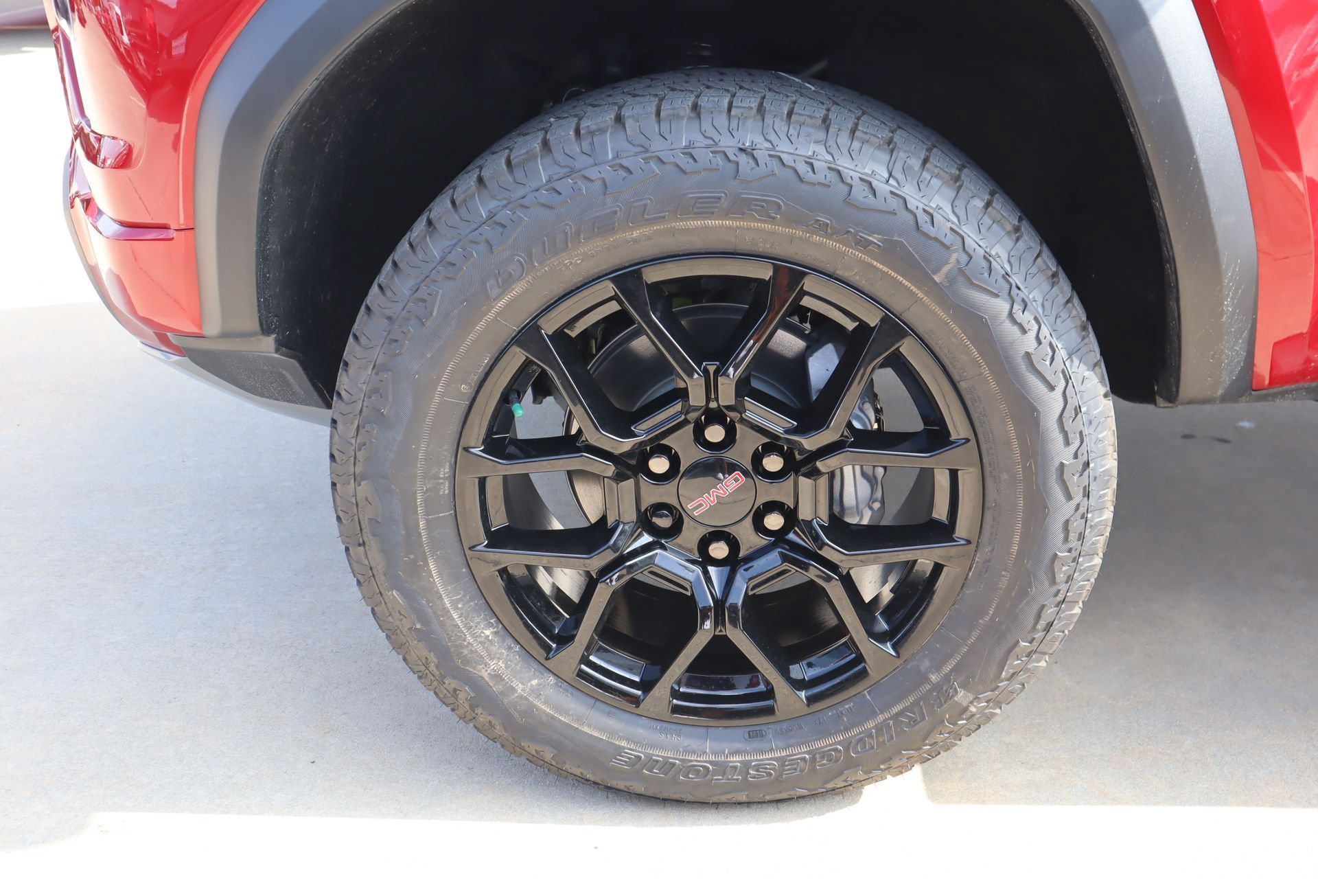 New 2026 GMC Canyon AT4 w/ AT4 Premium Package AWD/4WD image 19