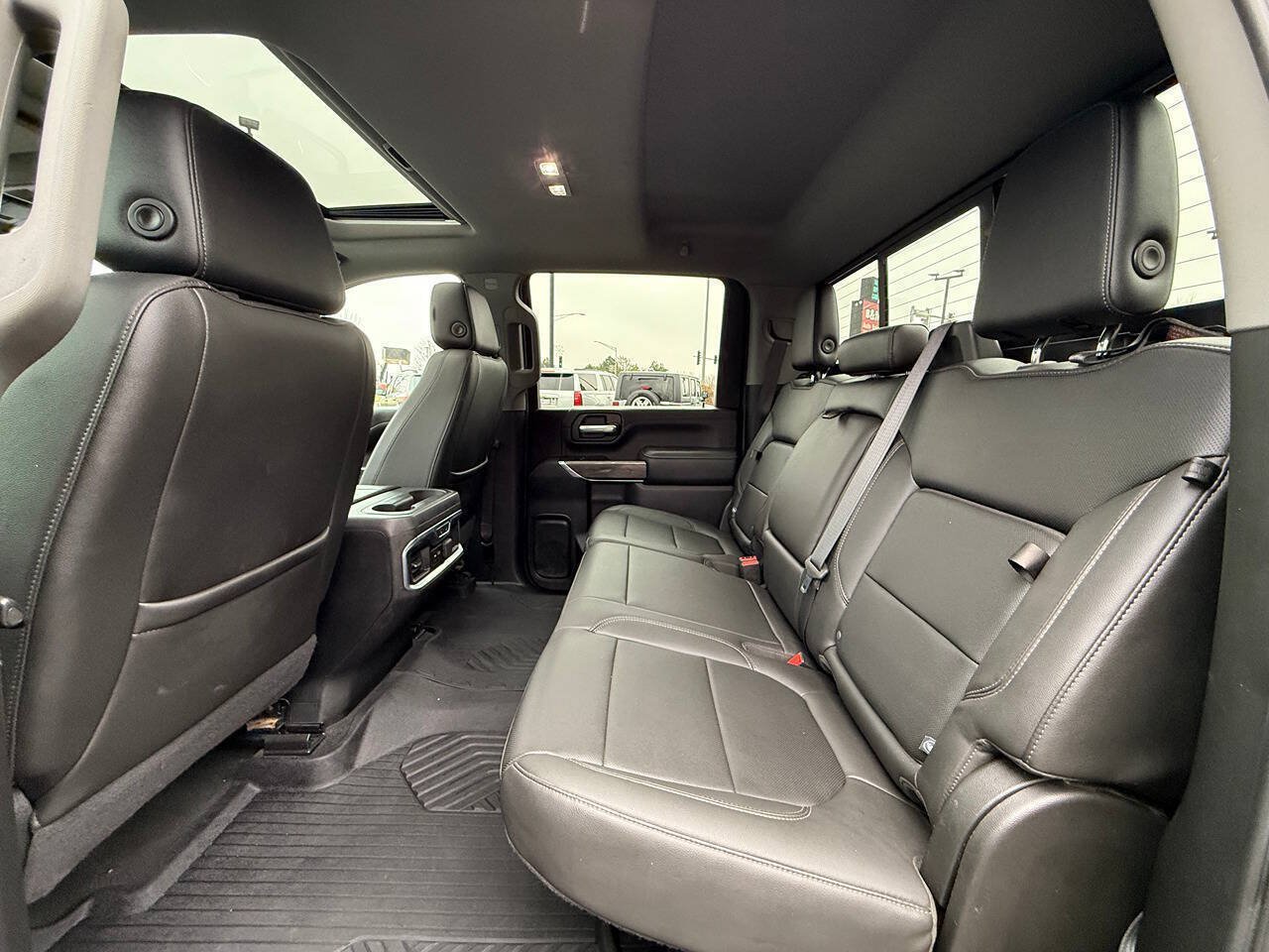 Used 2020 Chevrolet Silverado 2500 LTZ w/ LTZ Premium Package AWD/4WD image 22