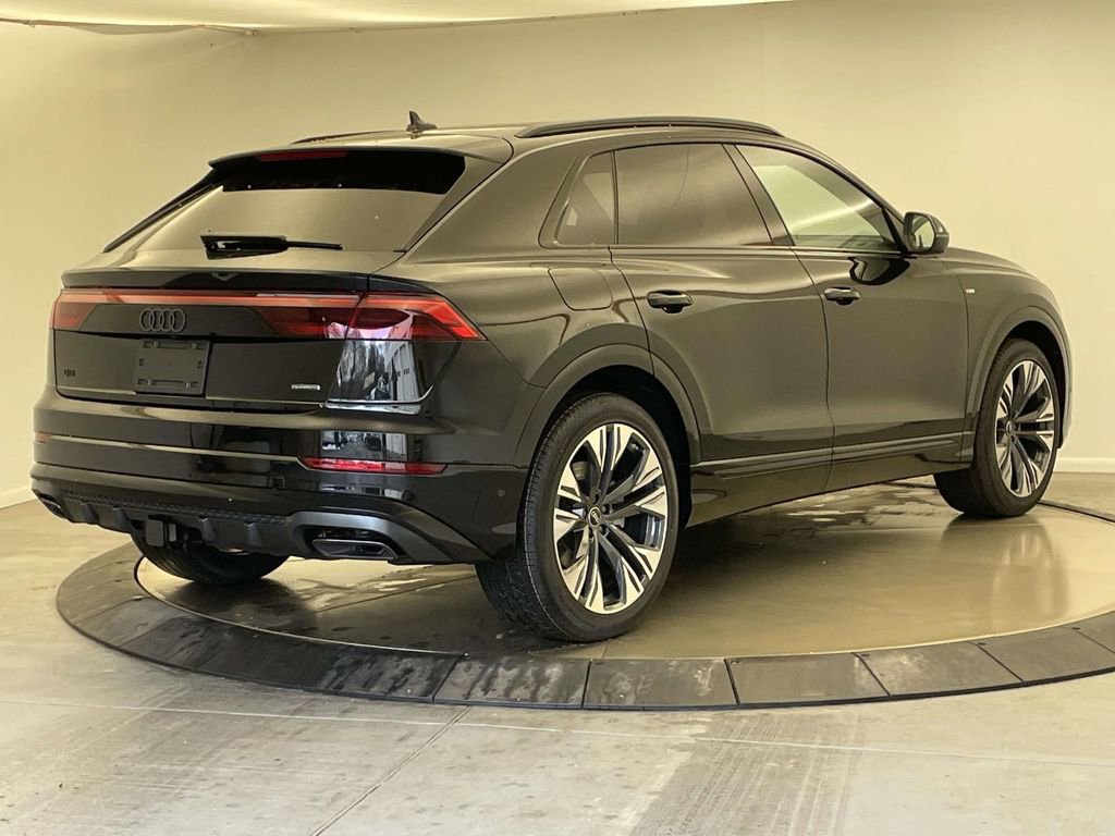 New 2026 Audi Q8 Premium Plus image 7