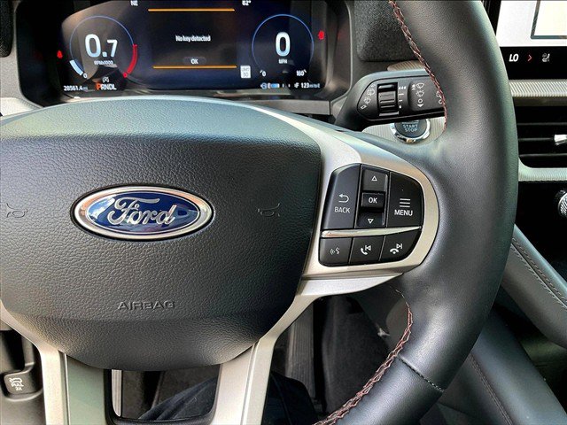 Used 2026 Ford Explorer Active w/ Active Comfort Package RWD image 17