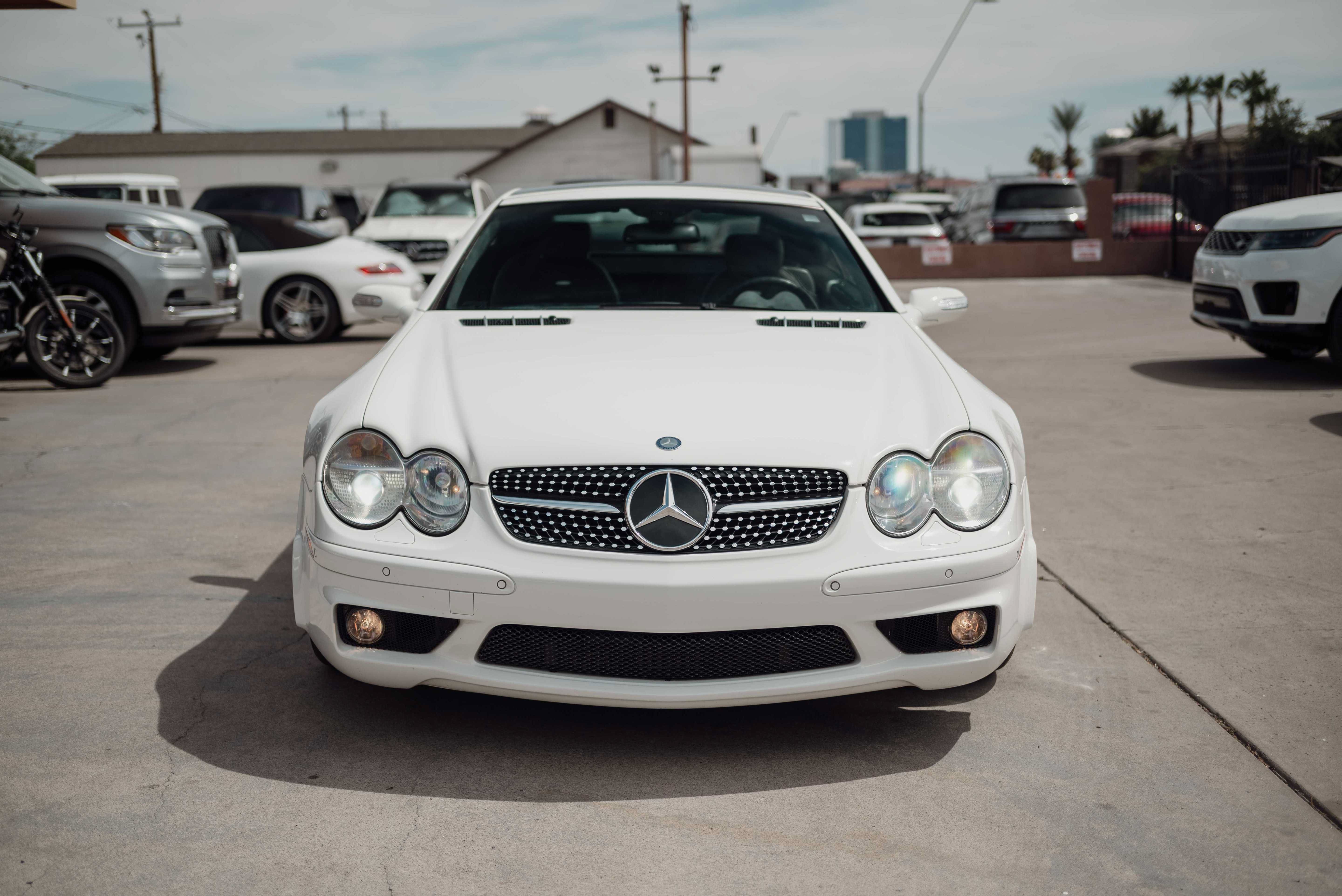 Used 2005 Mercedes-Benz SL 65 AMG image 2