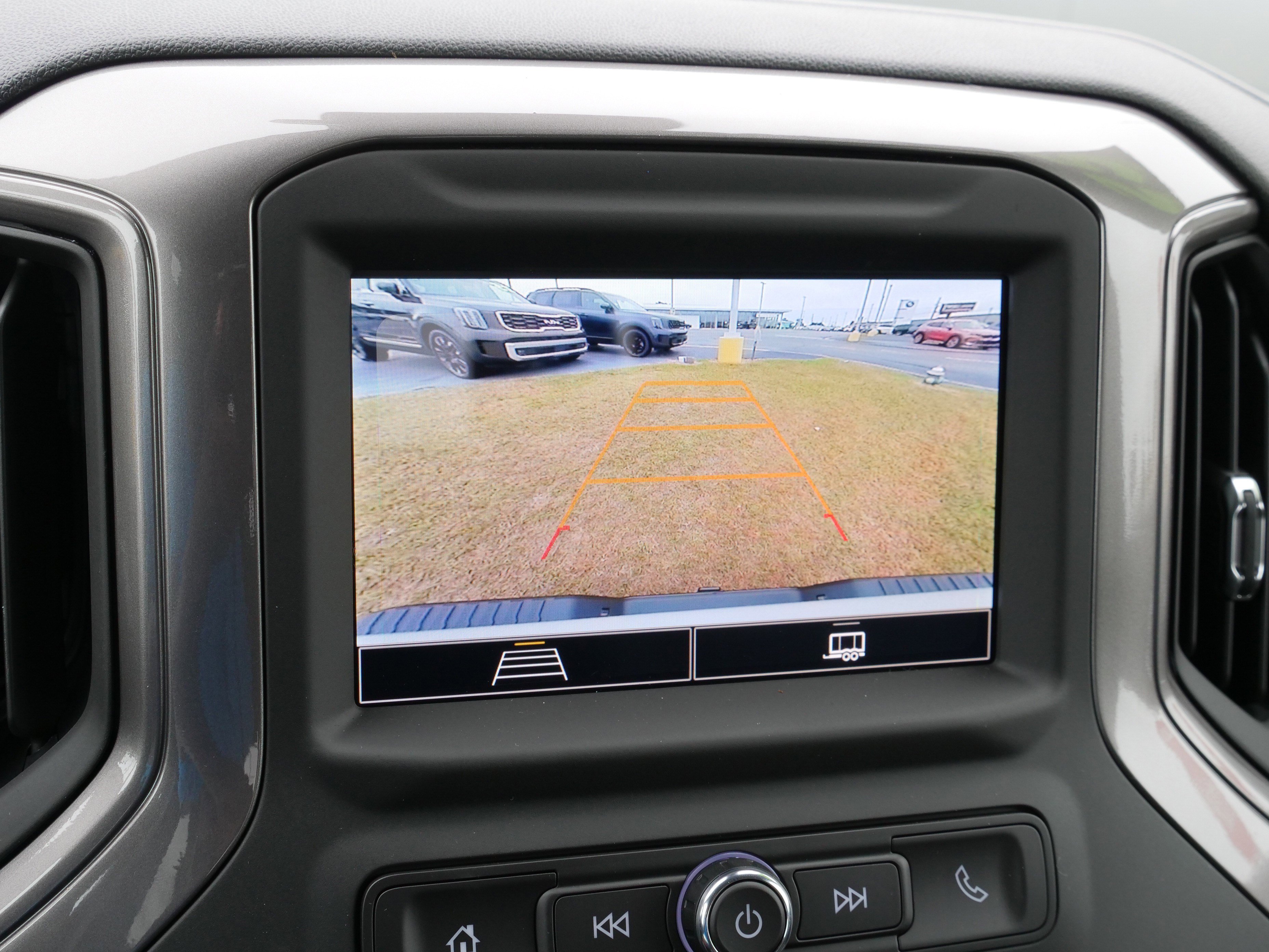 New 2025 Chevrolet Silverado 2500 Custom w/ Custom Value Package image 26