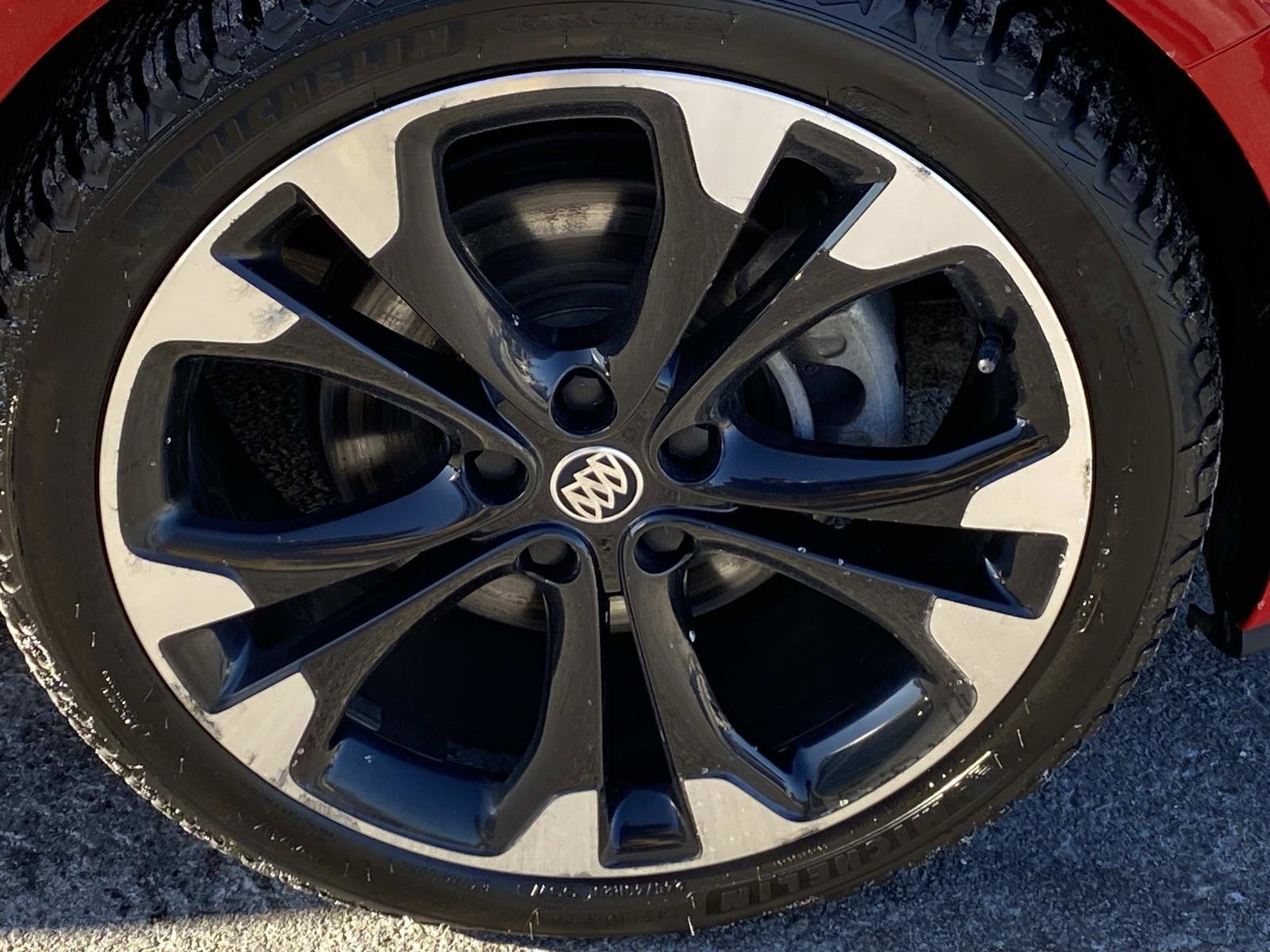 Used 2019 Buick Cascada Sport Touring w/ Dark Effects Package image 21