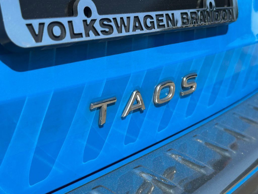 Certified 2023 Volkswagen Taos SE image 55