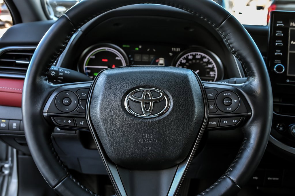 Used 2021 Toyota Camry XSE w/ Navigation Upgrade Package image 20