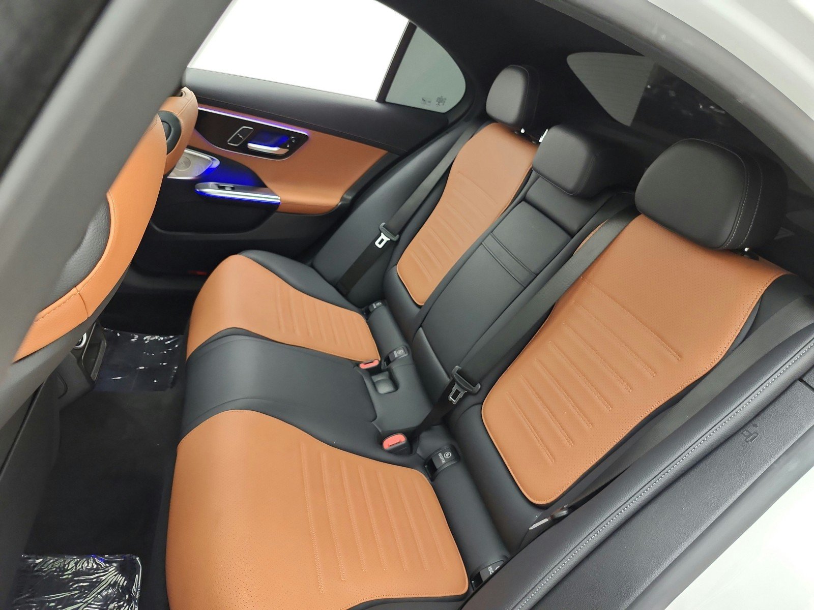 Used 2023 Mercedes-Benz C 300 Sedan image 16