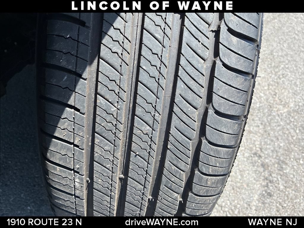 Certified 2024 Lincoln Corsair AWD image 27