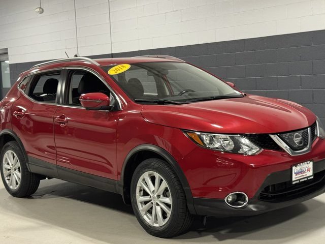 Used 2018 Nissan Rogue Sport SV w/ SV Technology Package AWD/4WD image 4