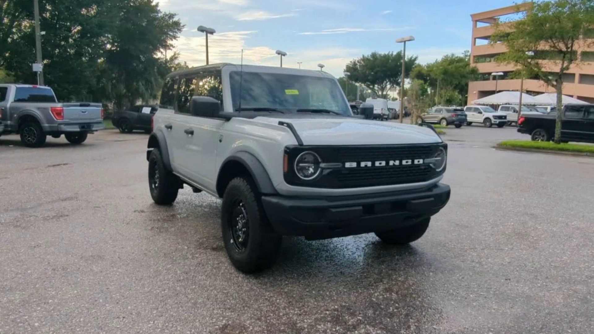 New 2026 Ford Bronco Big Bend AWD/4WD image 4