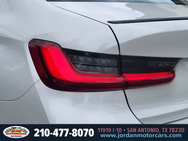 Used 2026 BMW M340i RWD image 9