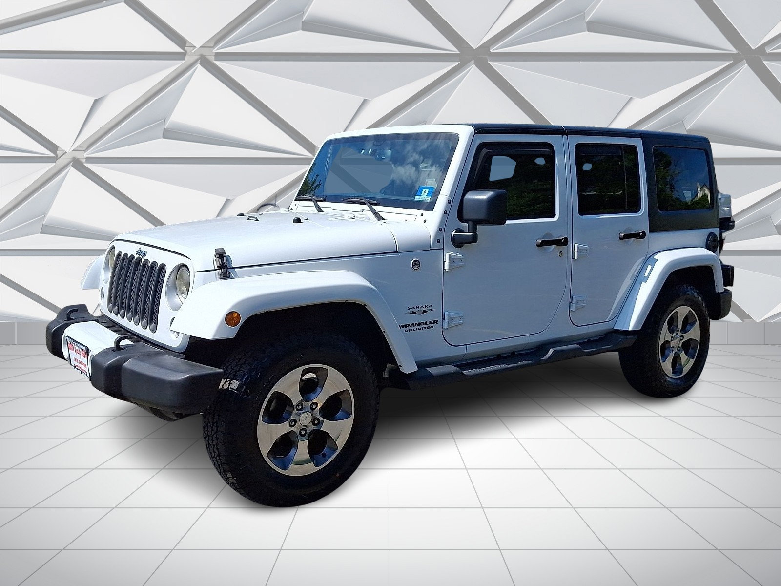 Used 2016 Jeep Wrangler Unlimited Sahara w/ Connectivity Group AWD/4WD image 5